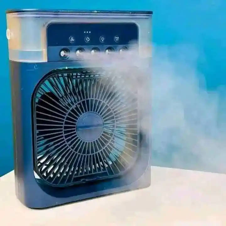 Air cooler fan with mist flow